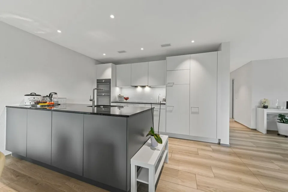 Exklusive Gartenwohnung mit Terrasse und idyllischem Garten in zentraler Lage – Foto 7 von 30