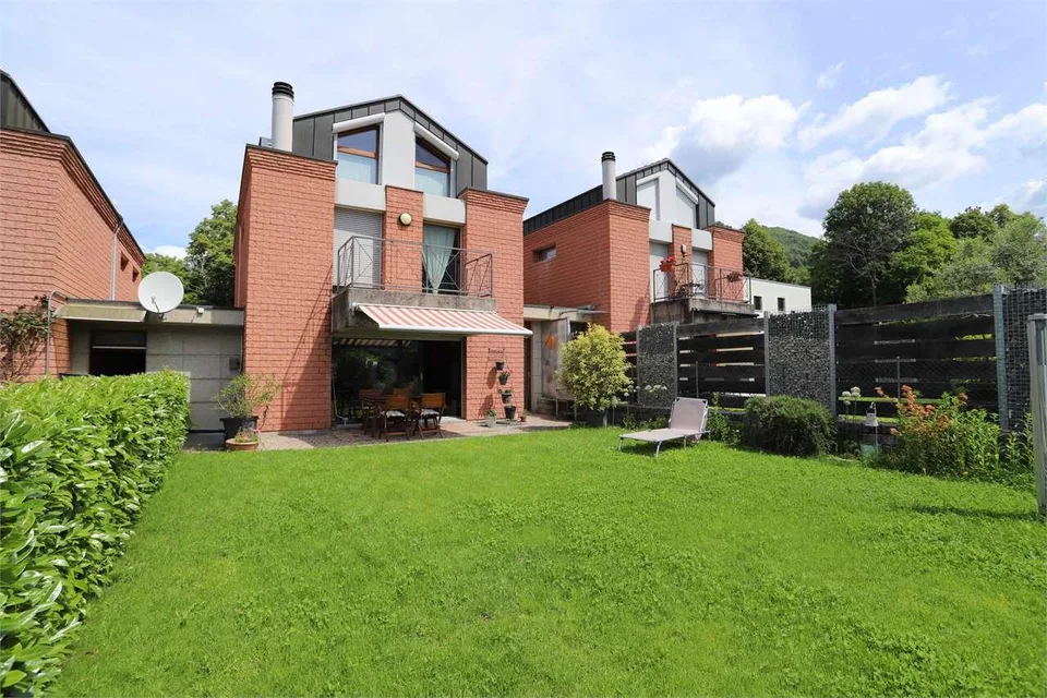 Casa unifamiliare a Dino