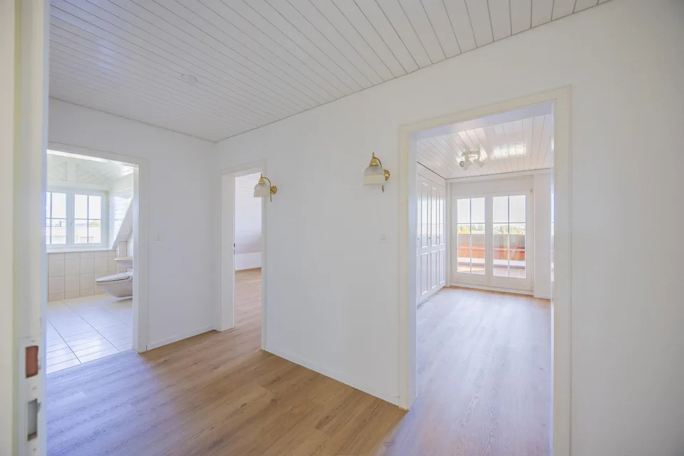 Large penthouse apartment in tax-friendly Bottighofen – photo 15 of 30