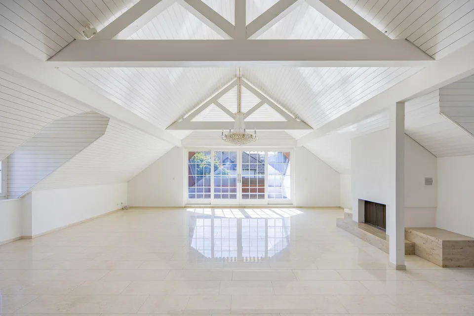 Large penthouse apartment in tax-friendly Bottighofen – photo 7 of 30