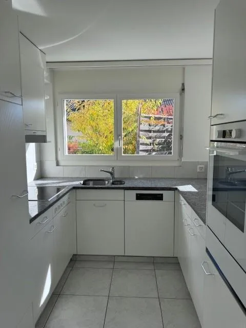 Appartement charmant et lumineux de 3,5 pièces à Oberägeri ensoleillé