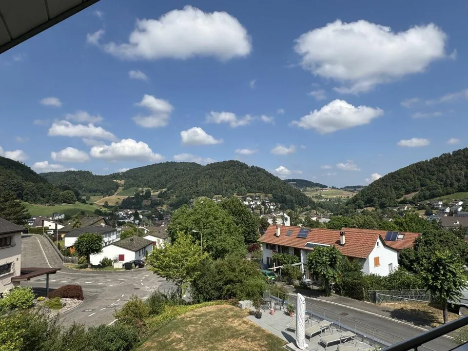 Charmante und komfortable Maisonette-Dachwohnung mit fantastischer ...