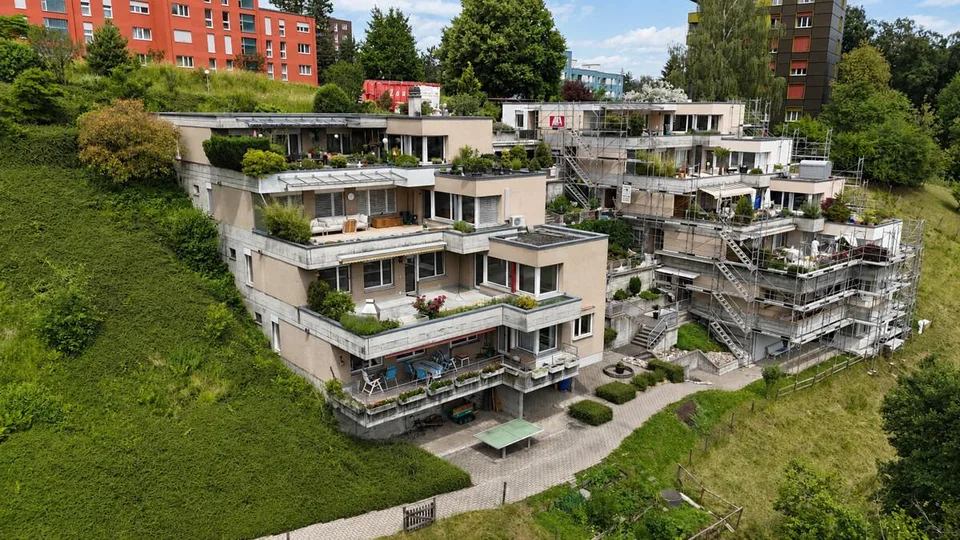 Family-friendly location with a view