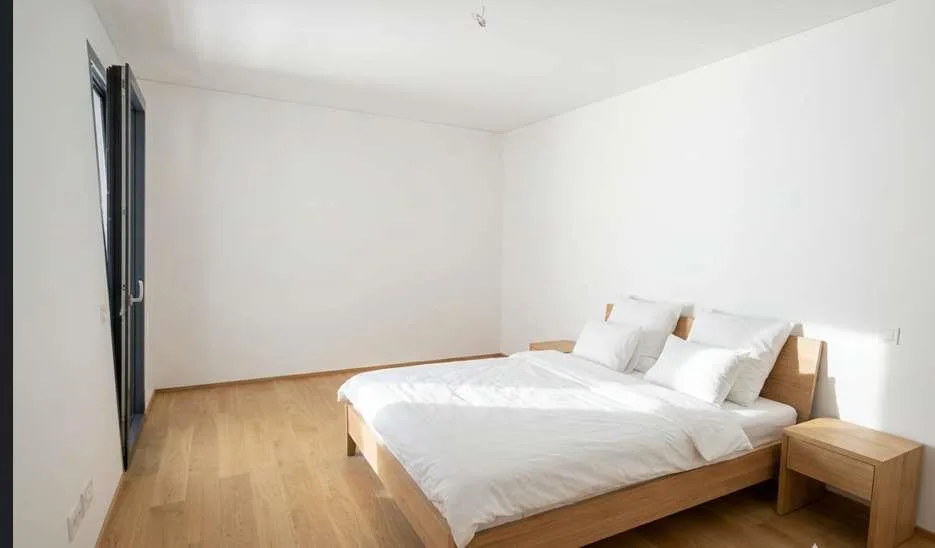 2.5 room apartment for sale in the city center of Lugano in a building