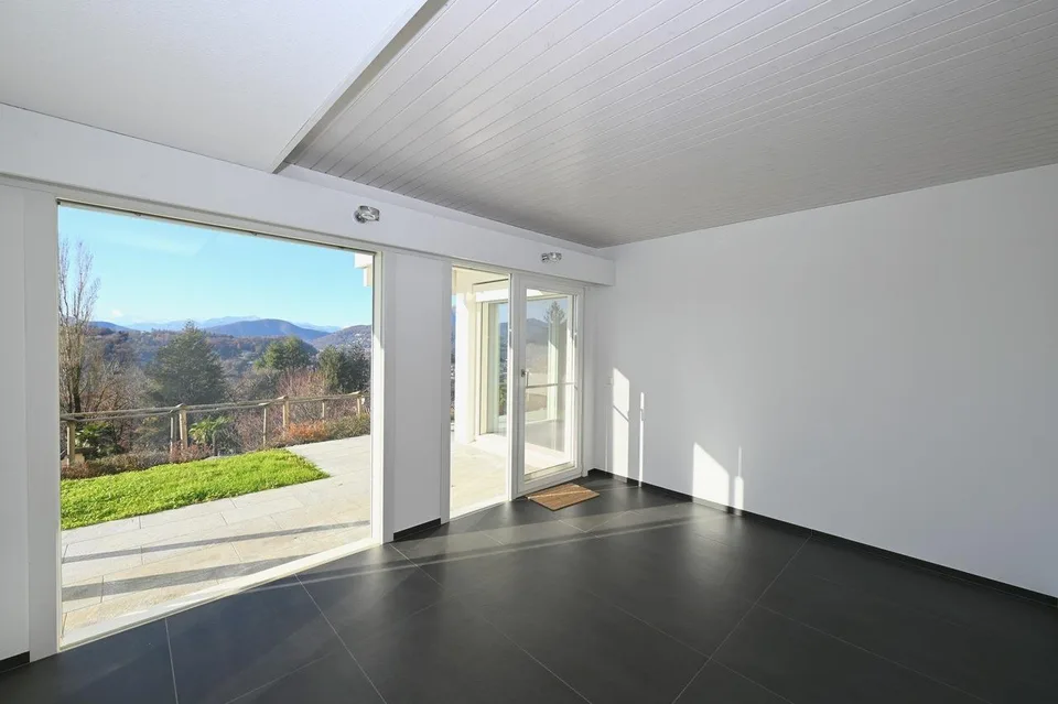 5.5 Zimmer Villa in Carabbia – Foto 24 von 26
