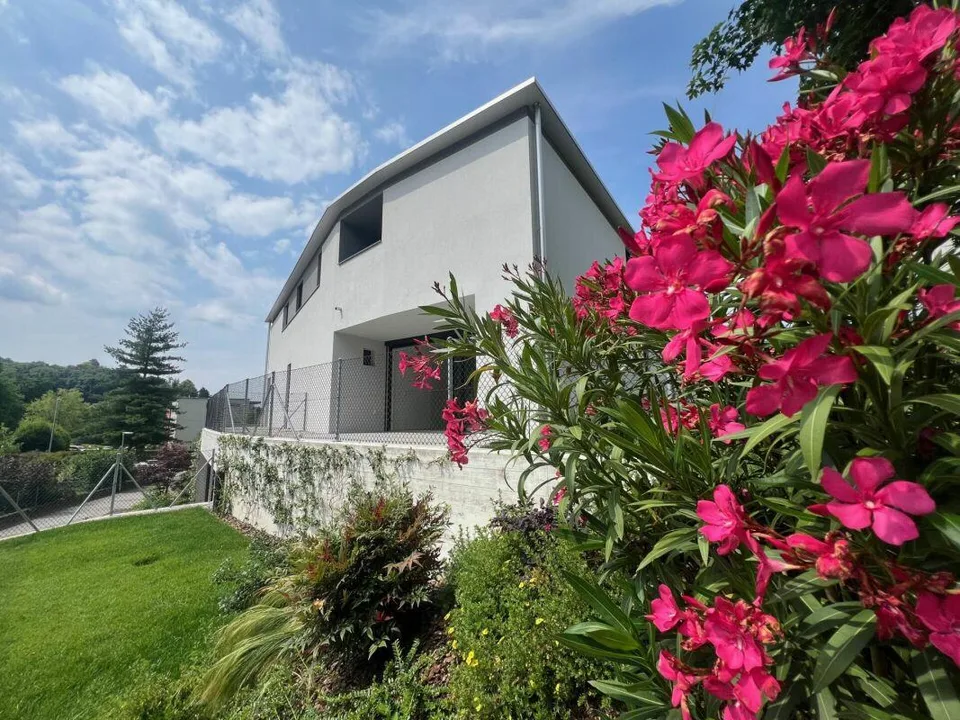Residenza Ambra - Ultima Residenza Duplex con Giardino Privato