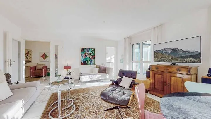 STOLZE WOHNUNG AM ROSENBERG