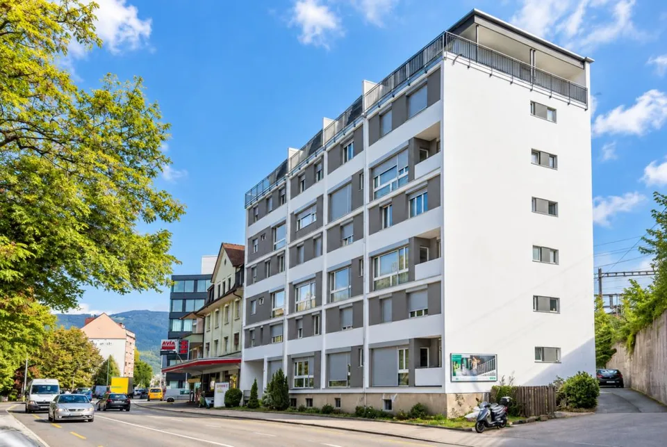 Helle und Grosszügige 4.5Zi-Wohnung