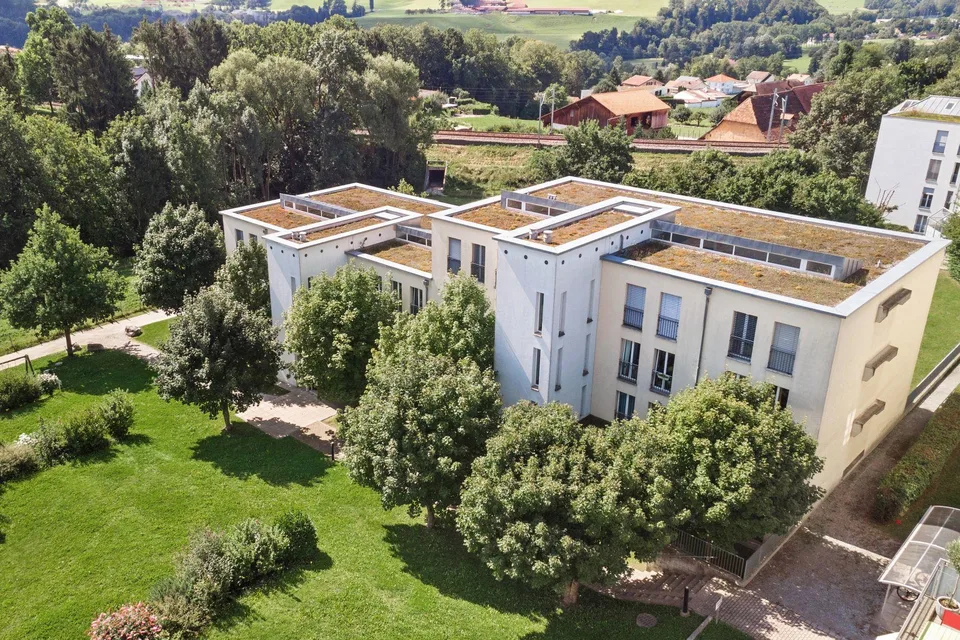 Geräumige und helle Wohnung in einer ruhigen und grünen Gegend