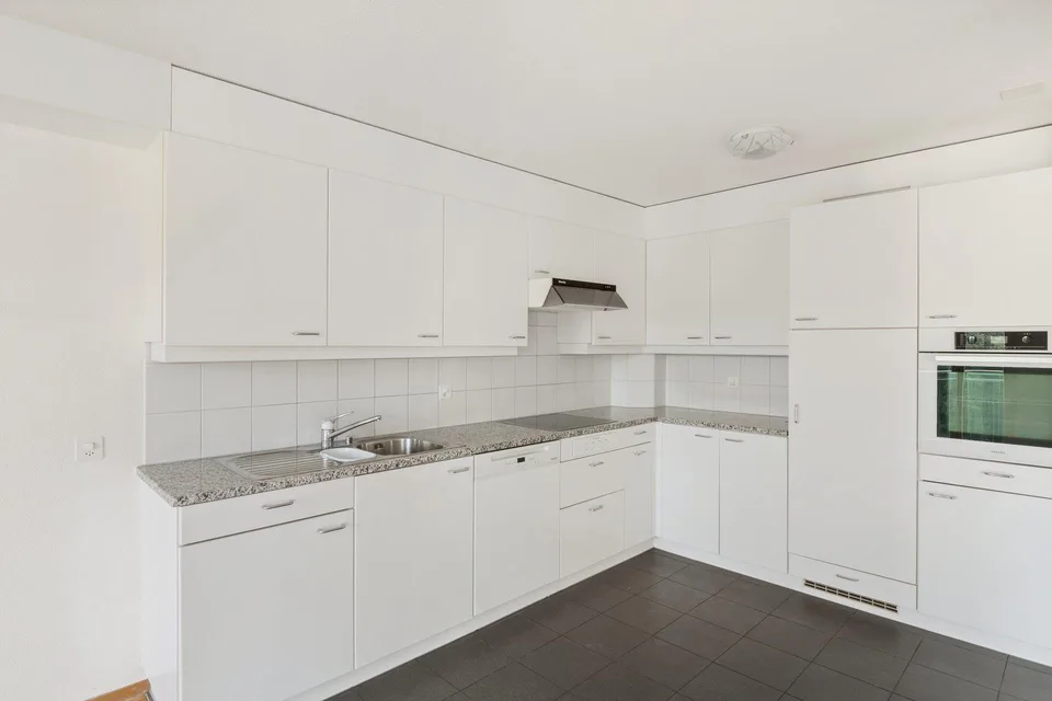 Geräumige und helle Wohnung in einer ruhigen und grünen Gegend