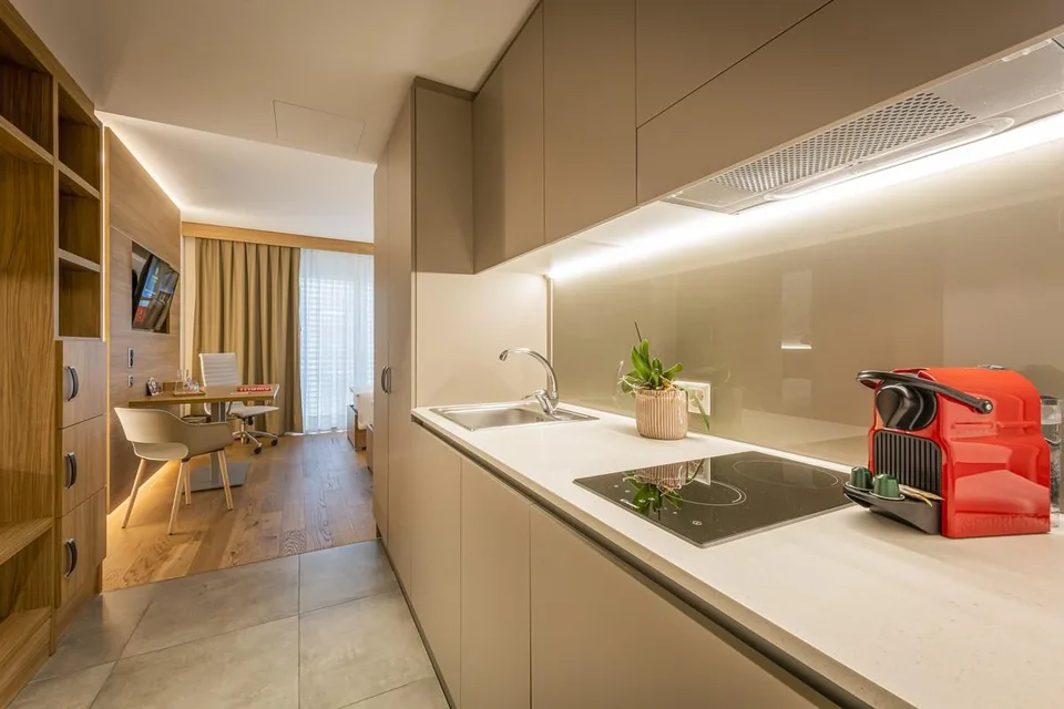 Temporär oder längerfristiges Wohnen mit Hotel Service!