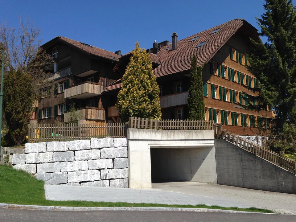 Helle, moderne 2-Zimmer-Wohnung mit Balkon in Escholzmatt