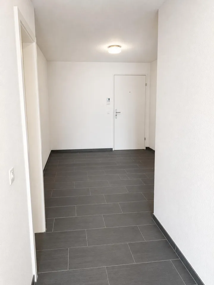 Appartamento luminoso e moderno di 2 locali con balcone a Escholzmatt