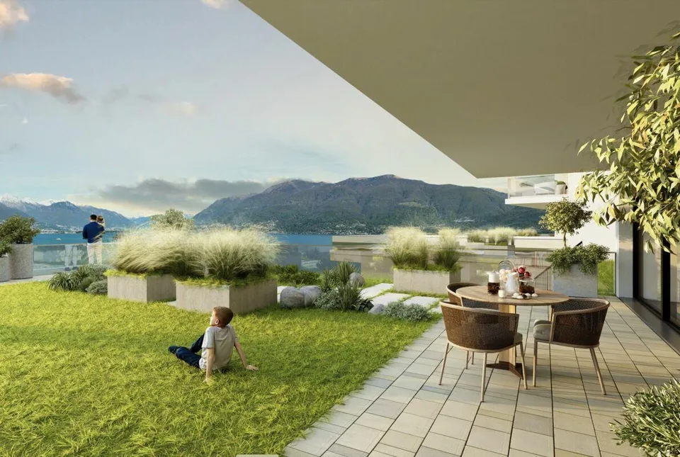 Brissago - Residenza Riasco Riva mit Privatstrand