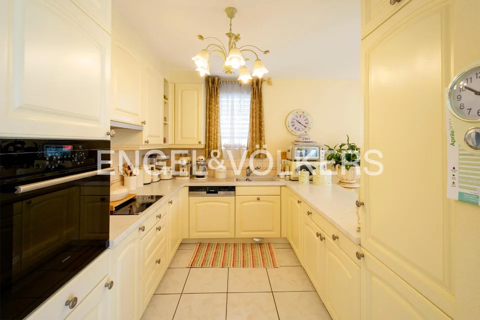 Elegant garden apartment at the yacht harbor with lake view (2) – photo 6 of 13