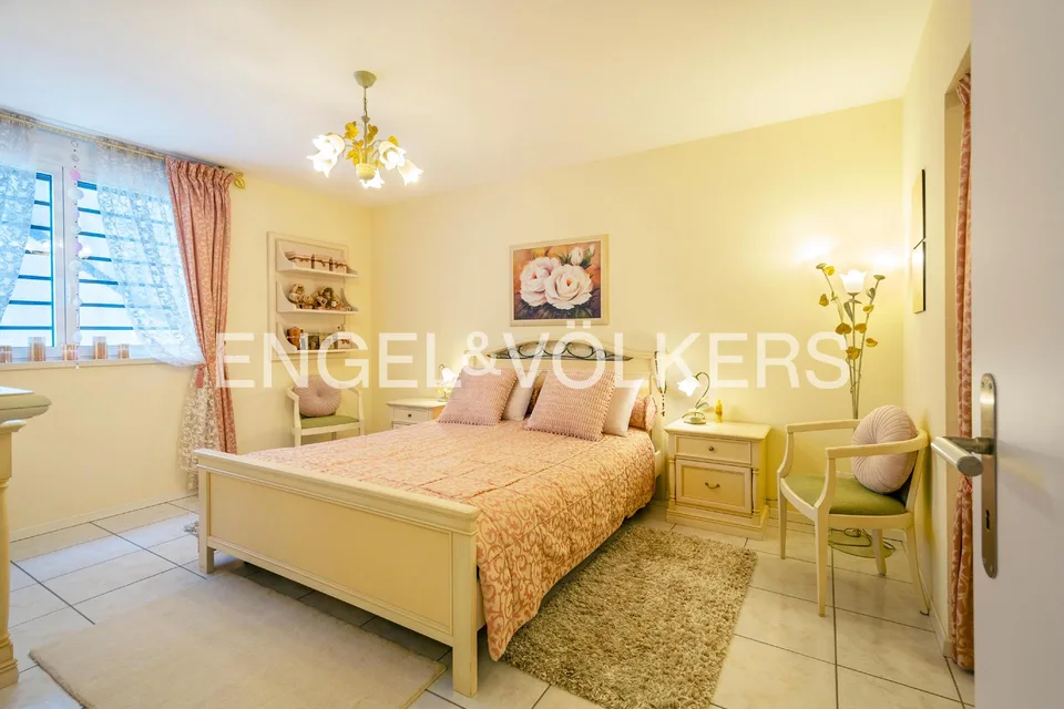 Elegant garden apartment at the yacht harbor with lake view (2) – photo 7 of 13