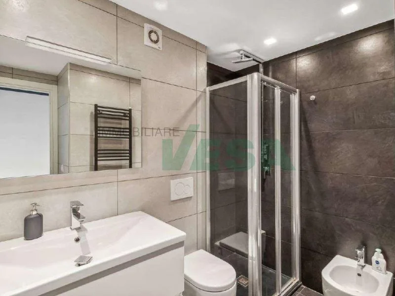 Moderno e luminoso appartamento 2 locali con splendida vista lago