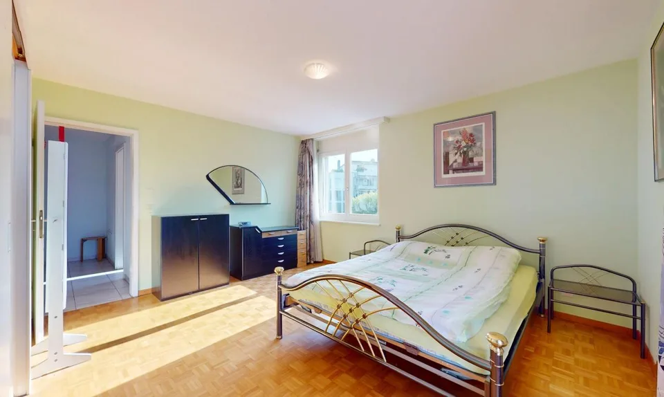 Confort, lumière et jardin privé – superbe duplex à Morat – photo 11 sur 19