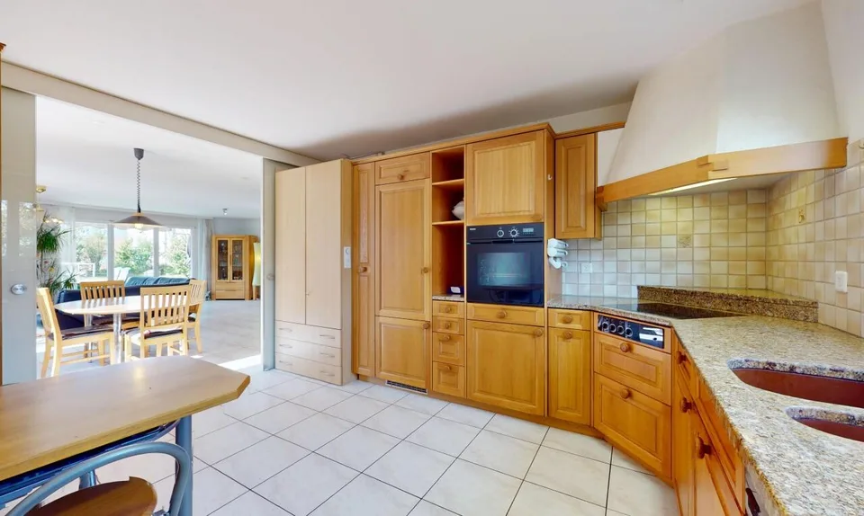 Confort, lumière et jardin privé – superbe duplex à Morat – photo 7 sur 19