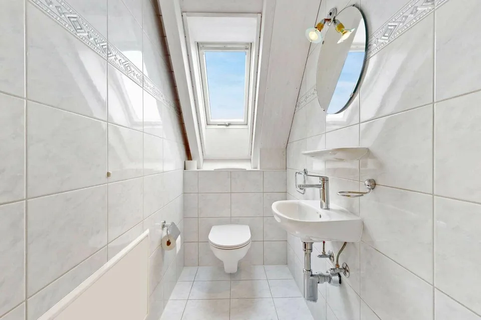 helle 3.5-Zimmer-Maisonettwohnung an ruhiger und dennoch zentraler Lage – Foto 14 von 22