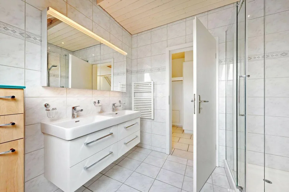 helle 3.5-Zimmer-Maisonettwohnung an ruhiger und dennoch zentraler Lage – Foto 12 von 22