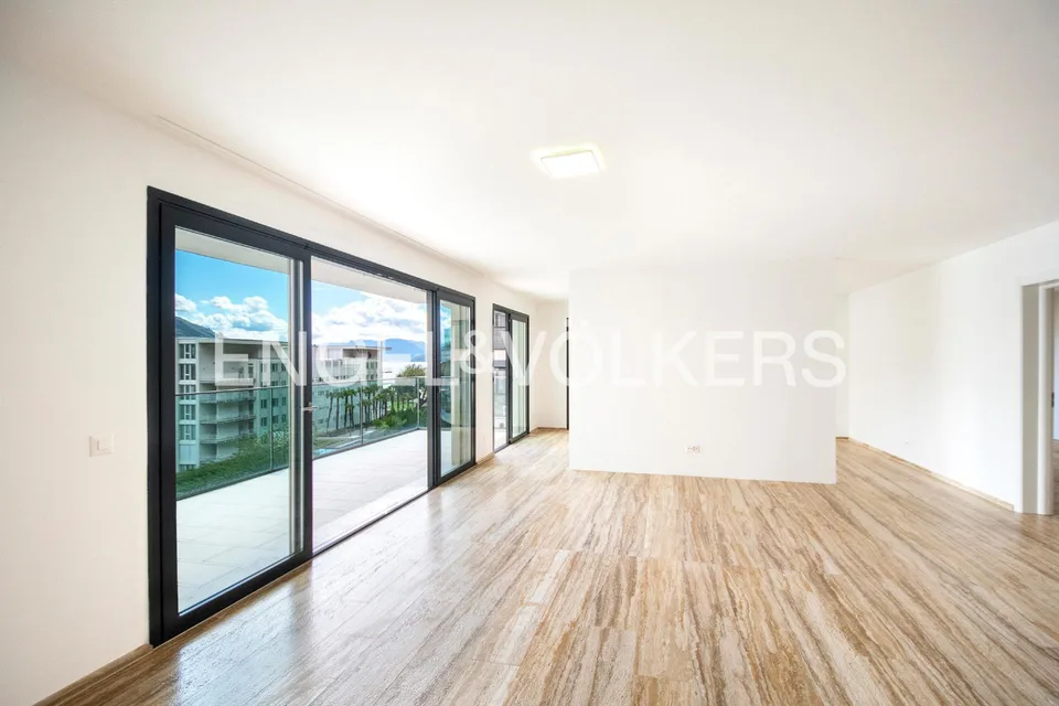 Appartamento moderno con vista sul Lago Maggiore (35)