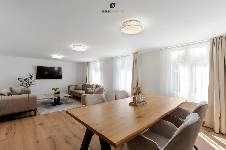 Frisch renoviertes 8.5-Zimmer-Eigenheim mit viel Privacy an familie...