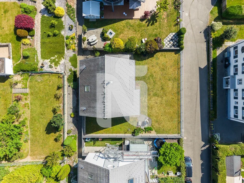 Reserviert: Familienfreundlich mit Garten, Doppelgarage in ruhiger,...