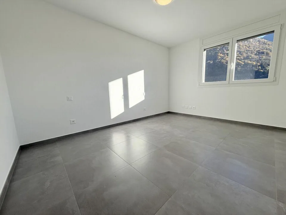 Apartment of 4.5 rooms of medium/high standard in a building with only 3 residential units – photo 9 of 12