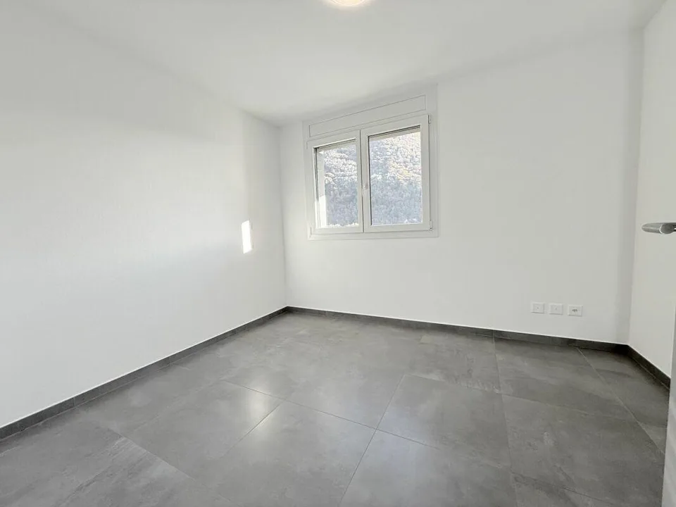 Apartment of 4.5 rooms of medium/high standard in a building with only 3 residential units – photo 10 of 12
