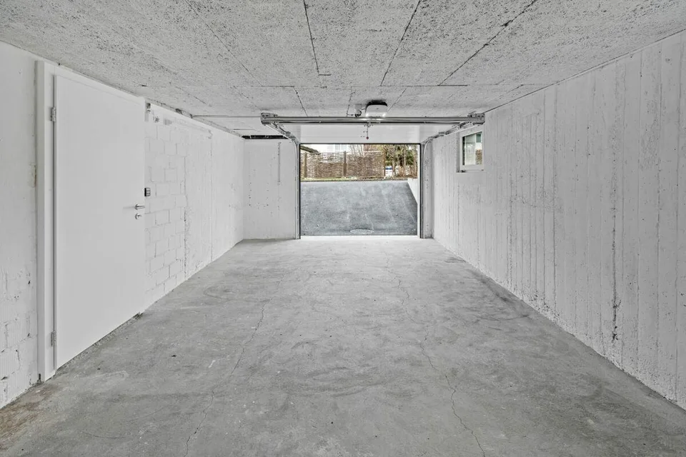 Casa bifamiliare completamente ristrutturata di 4,5 locali con giardino e garage a Widnau – foto 11 di 16