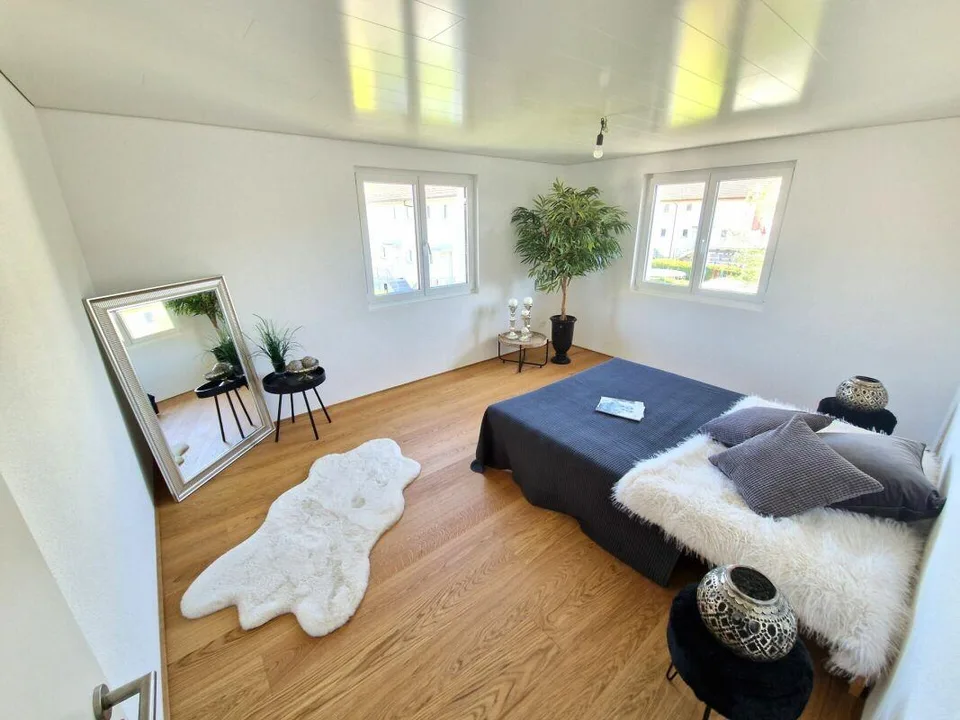 Casa bifamiliare completamente ristrutturata di 4,5 locali con giardino e garage a Widnau – foto 7 di 16