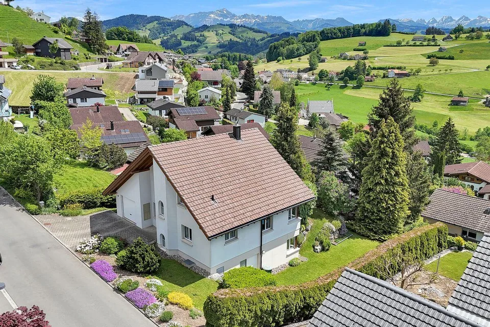 Natur, Ruhe und Lebensqualität – Ihr neues Zuhause in Oberhelfenschwil – foto 2 di 27