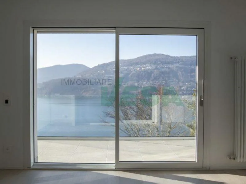 Elegante appartamento monolocale con magnifica vista lago – foto 7 di 20