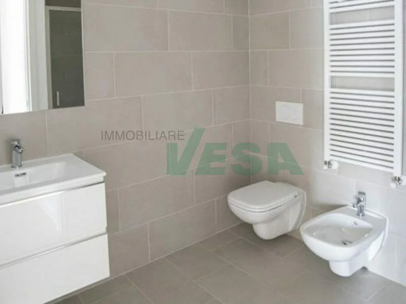 Elegante appartamento monolocale con magnifica vista lago – foto 8 di 20