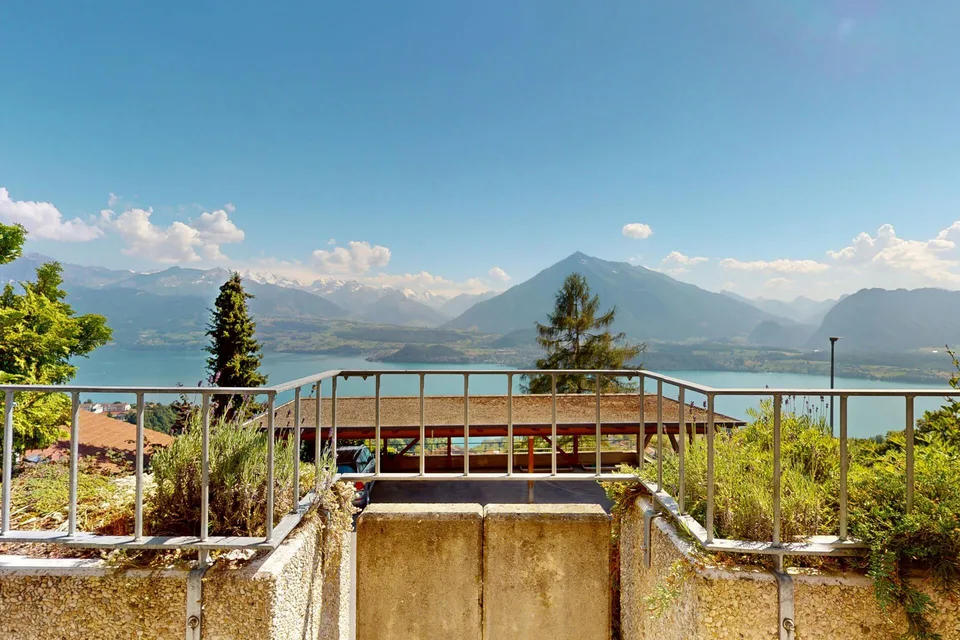 Affascinante appartamento studio con vista sul lago, ideale come seconda casa o investimento