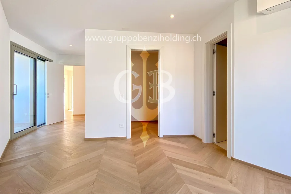 DIRETTAMENTE DAL PROMOTORE - Attico di nuova costruzione con vista lago e roof-top – foto 8 di 27