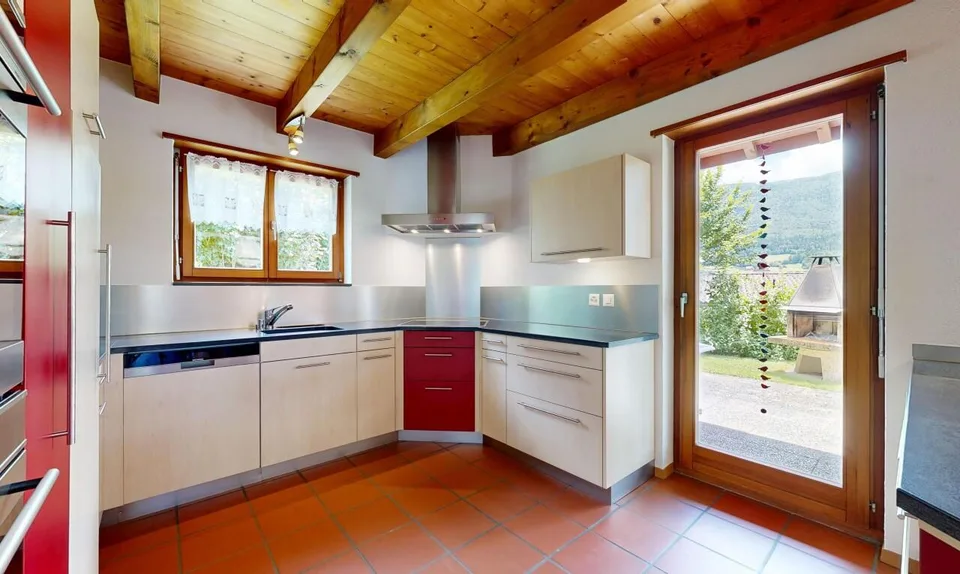 6.5-Zimmerhaus mit Licht, Raum und schöner Aussicht – Foto 9 von 19