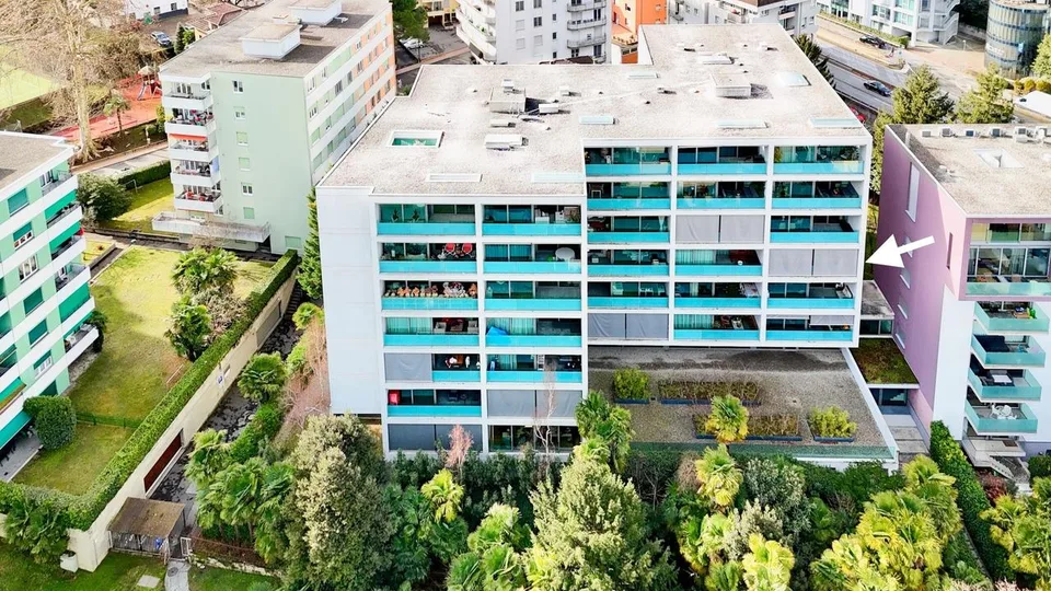 Appartamento di Pregio a Pochi Minuti dal Centro e Lungolago
