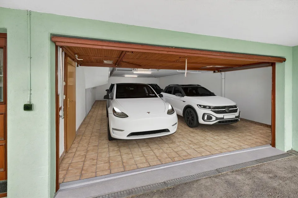 Charmantes Landhaus mit Aussenpool und Autohalle für 4 Personenwagen – Foto 8 von 11
