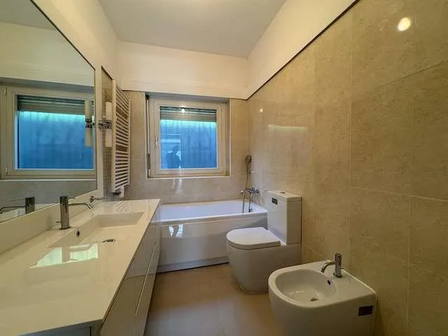 Villa mit Pool – Foto 8 von 13