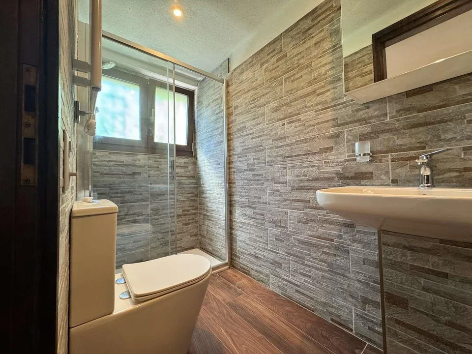 Villa mit Pool – Foto 12 von 13