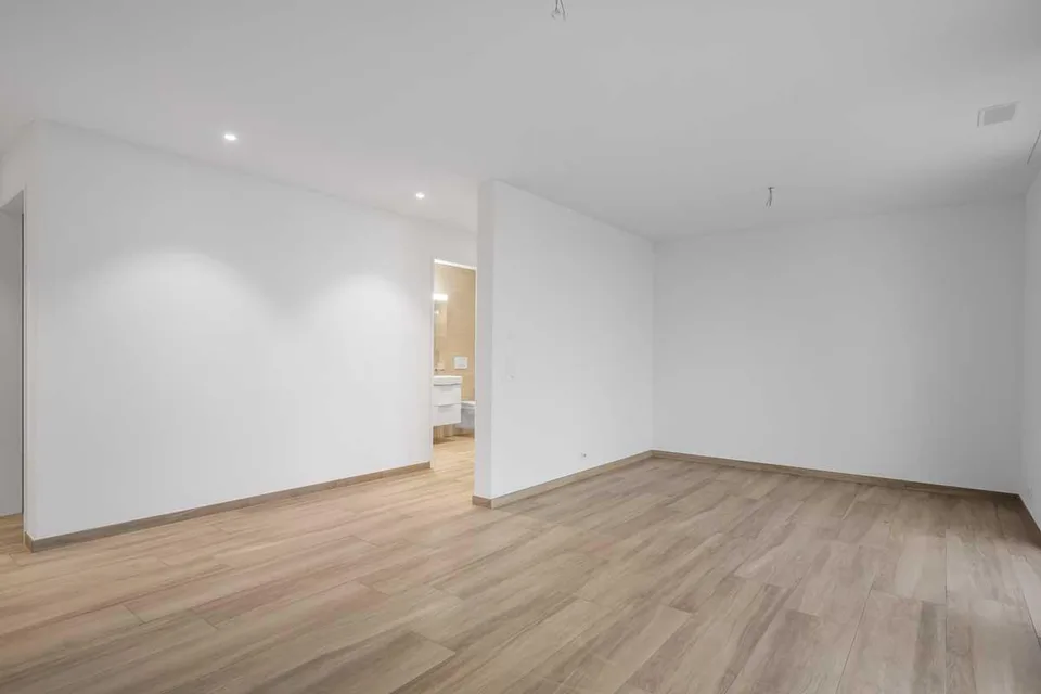 Edificio nuovo con vista mozzafiato sul lago - La tua nuova casa!