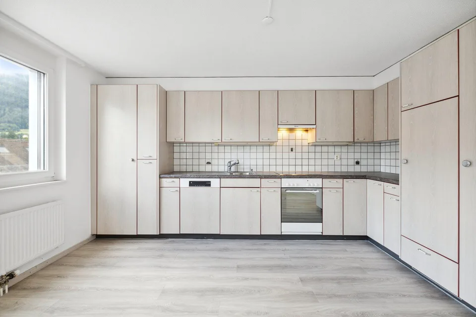 Offre spéciale - Appartement 4 pièces lumineux au 2e étage à Moutier