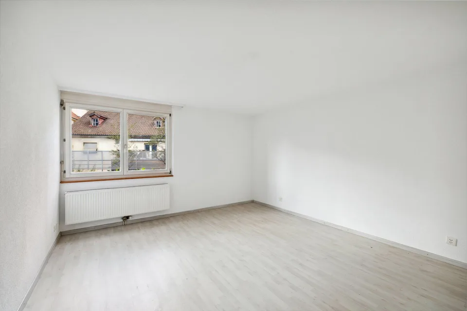 Offre spéciale - Appartement 4 pièces lumineux au 2e étage à Moutier – foto 6 di 7