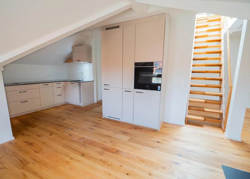 Exklusives Attika-Wohnen mit Privatlift und Panoramaterrasse – Foto 10 von 22