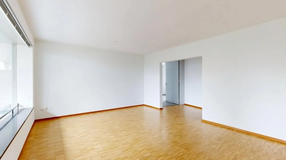Modernes Wohnglück mit Balkon