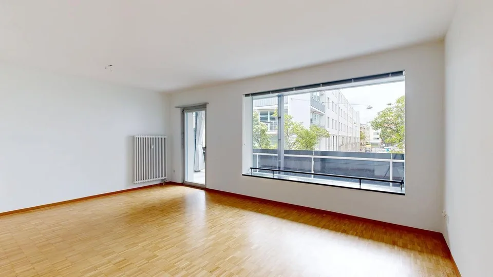 Modernes Wohnglück mit Balkon