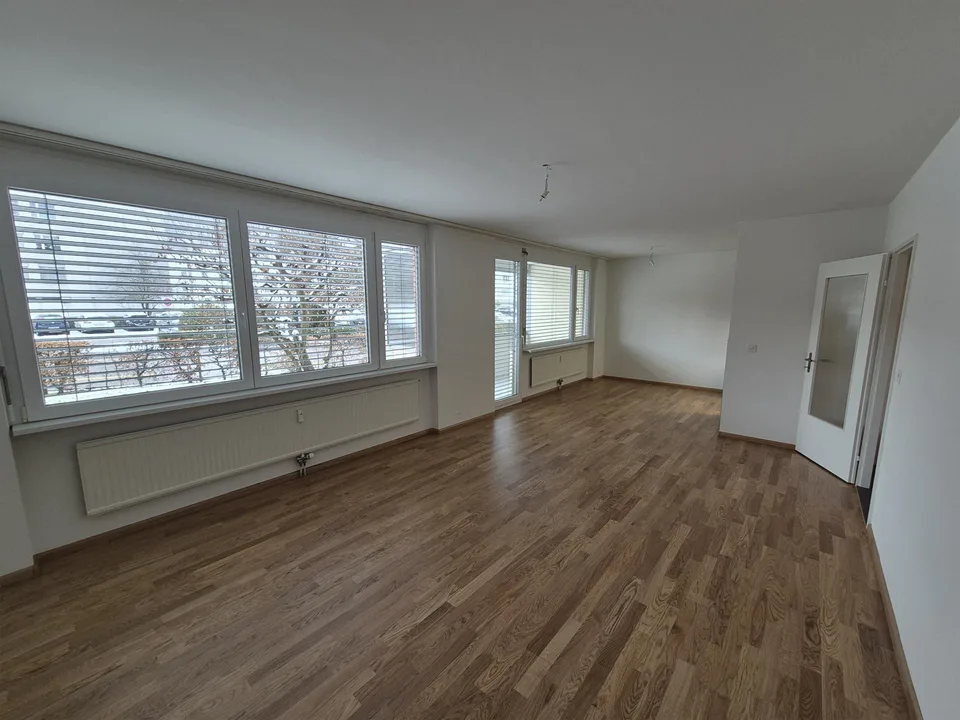 Schöne, moderne 4,5-Zi'Wohnung mit Lift in Pratteln