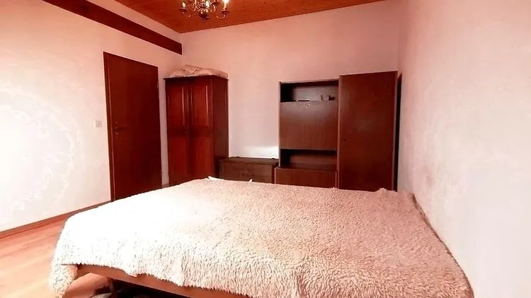 2½ ZIMMER-DACHWOHNUNG IN BASEL - ISELIN, MÖBLIERT